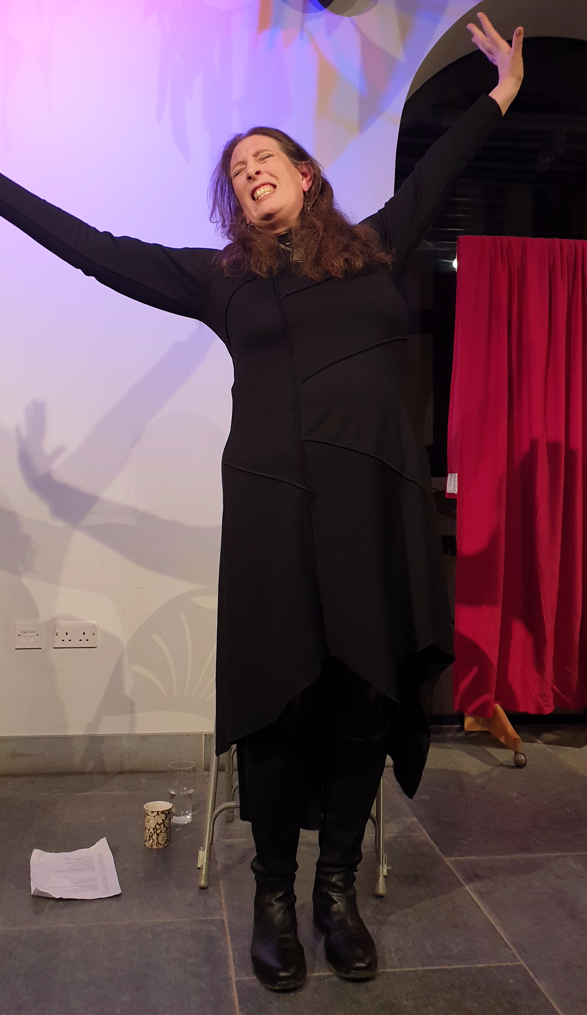 Green Road Amy Stretching BLAST